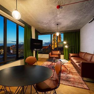 Apartament "Prime" z łóżkiem king-size